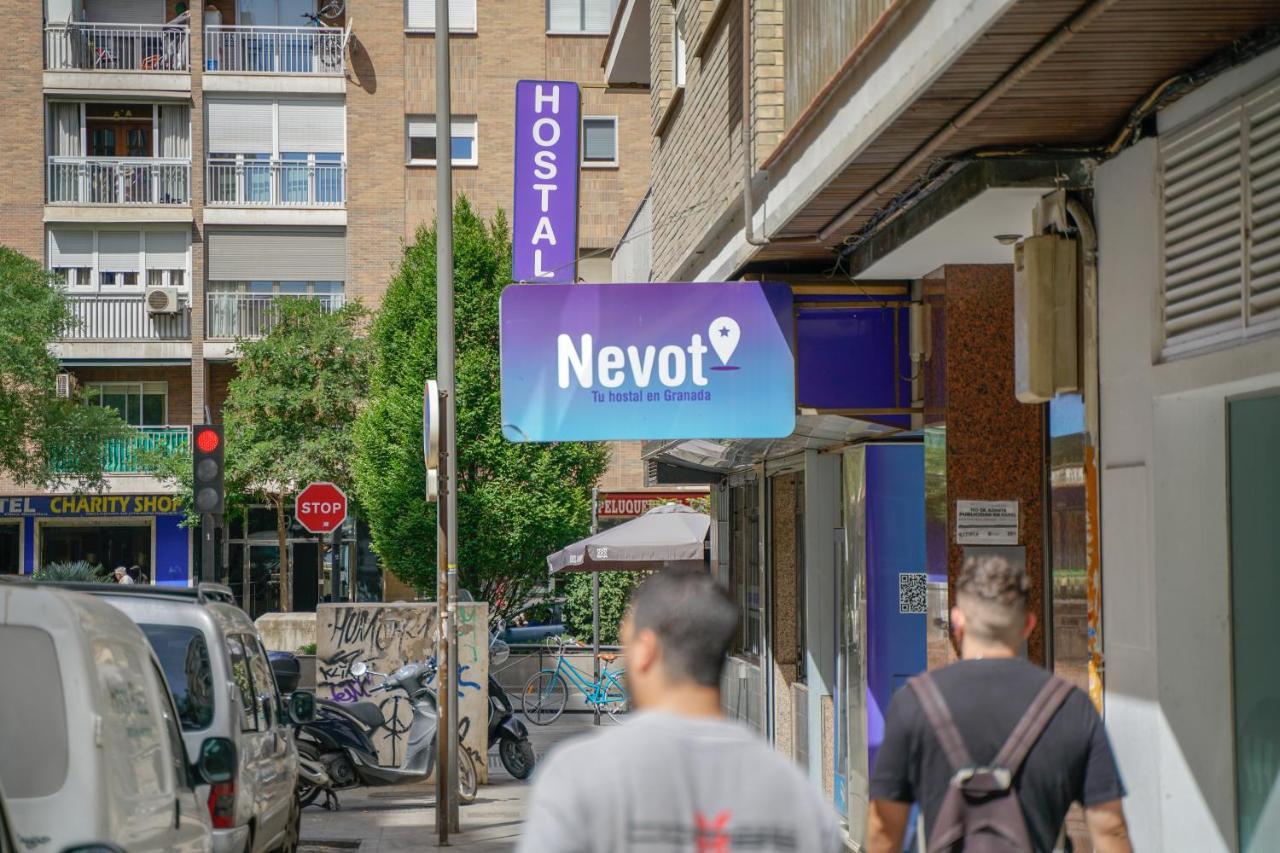 Hostal Nevot Granada Exteriör bild