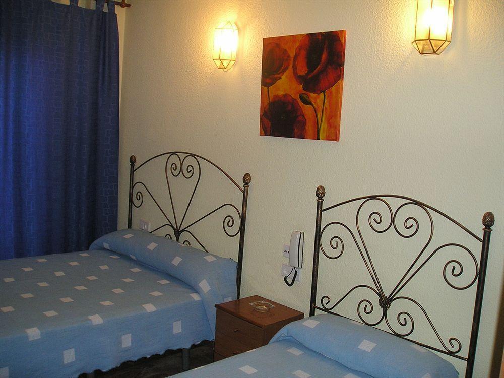 Hostal Nevot Granada Exteriör bild
