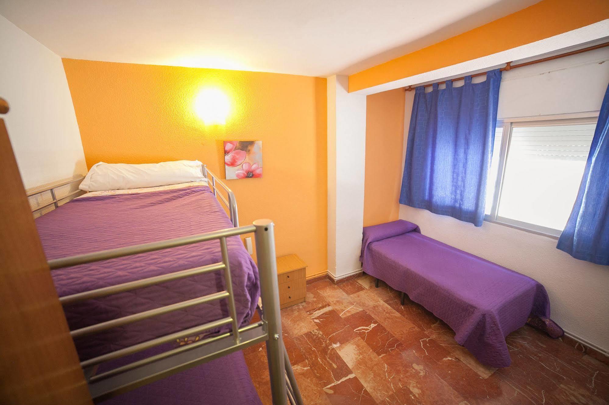 Hostal Nevot Granada Exteriör bild