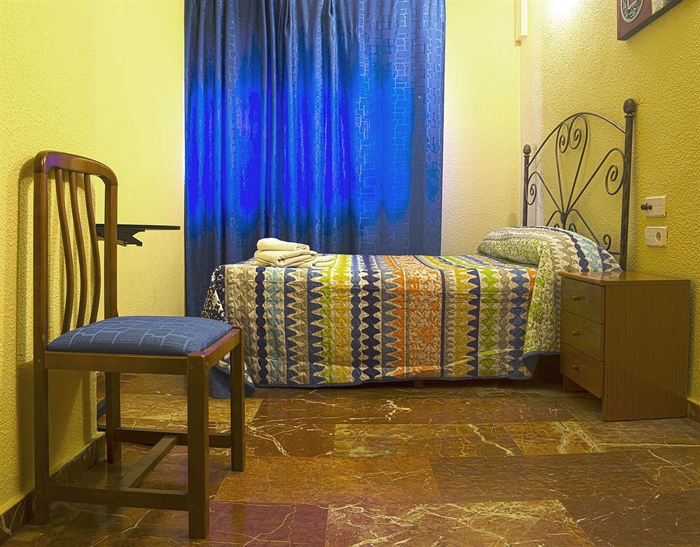 Hostal Nevot Granada Exteriör bild